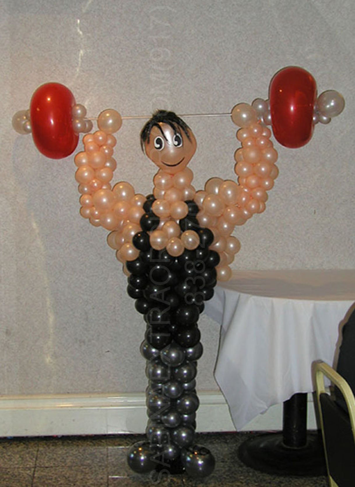 Muscle Man Custom Balloon Art Decor