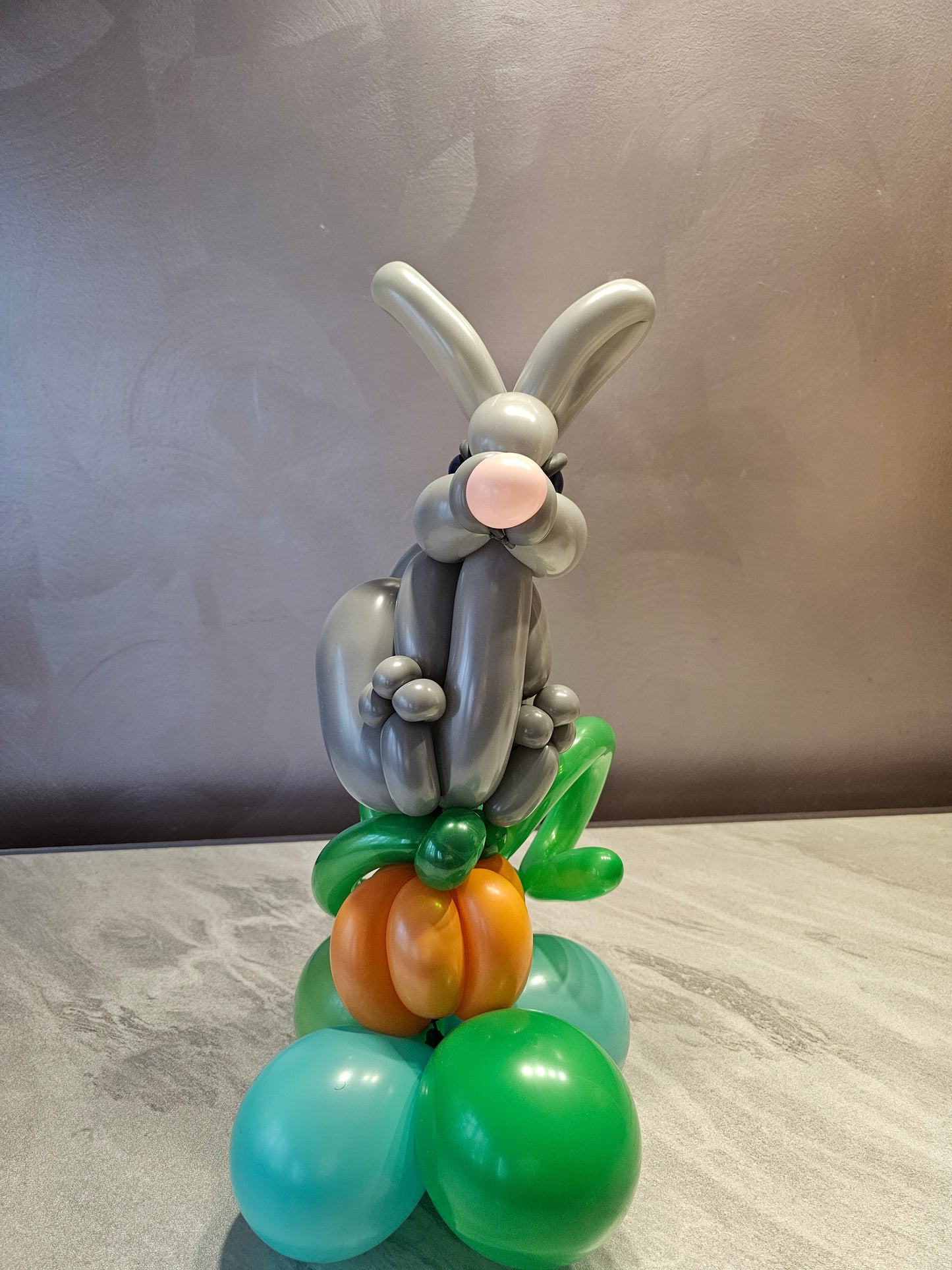 Gray Bunny Hopper Custom Balloon Decor