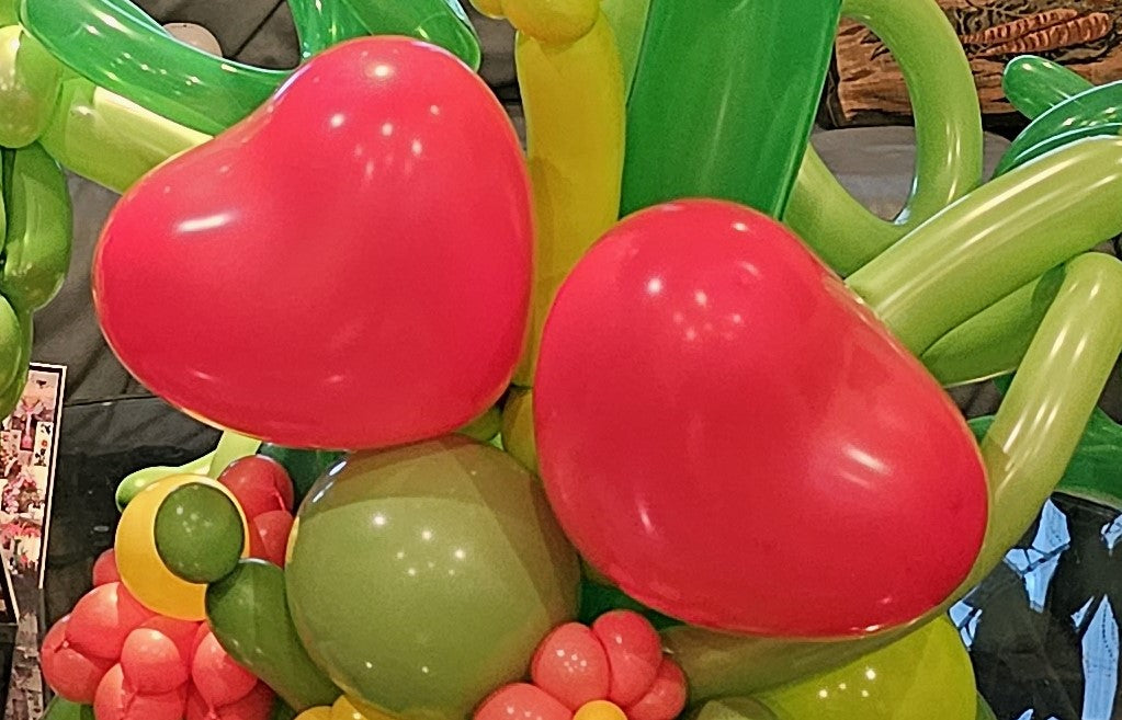 Hearts Custom Balloon Art Decor
