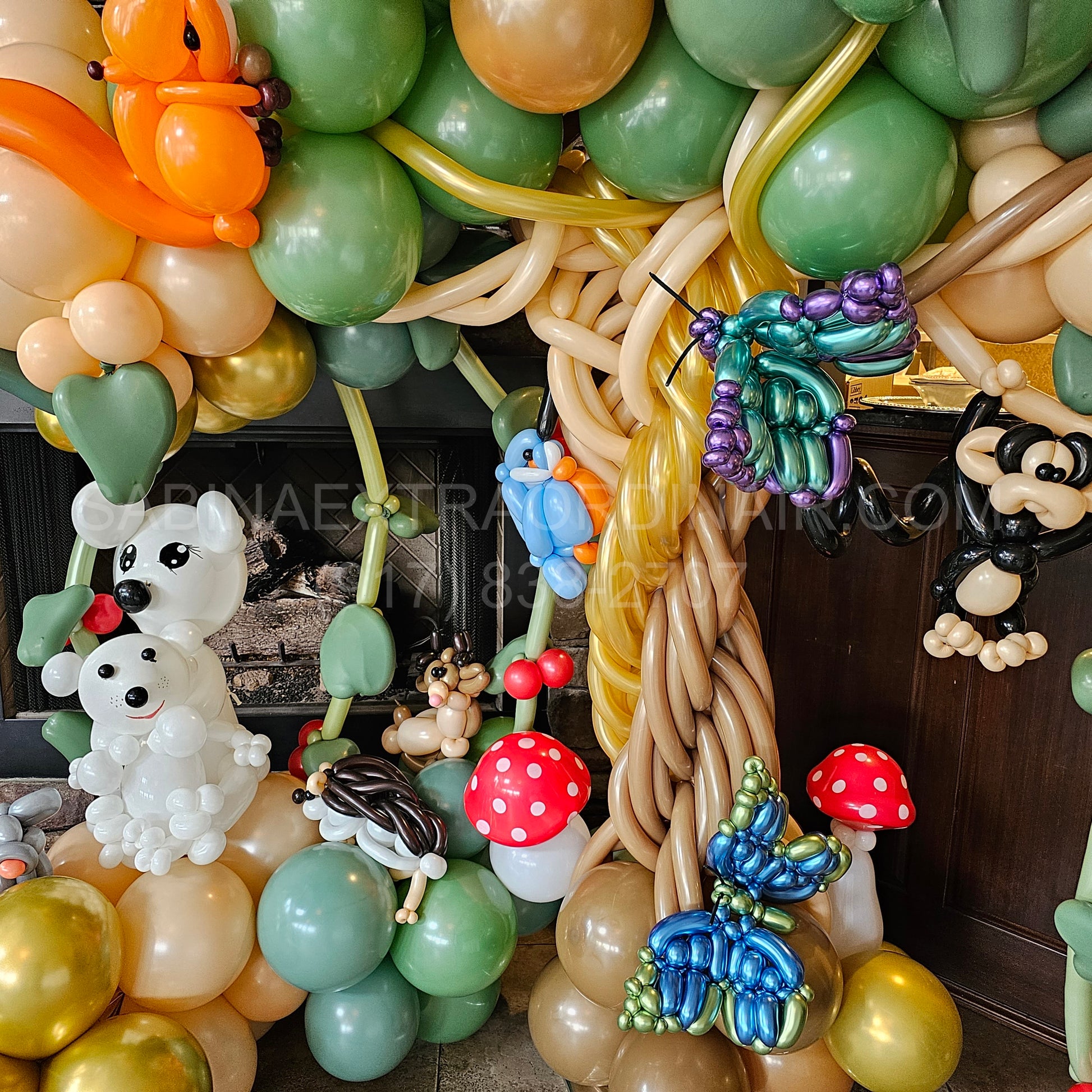 2 Butterflies Custom Balloon Decor