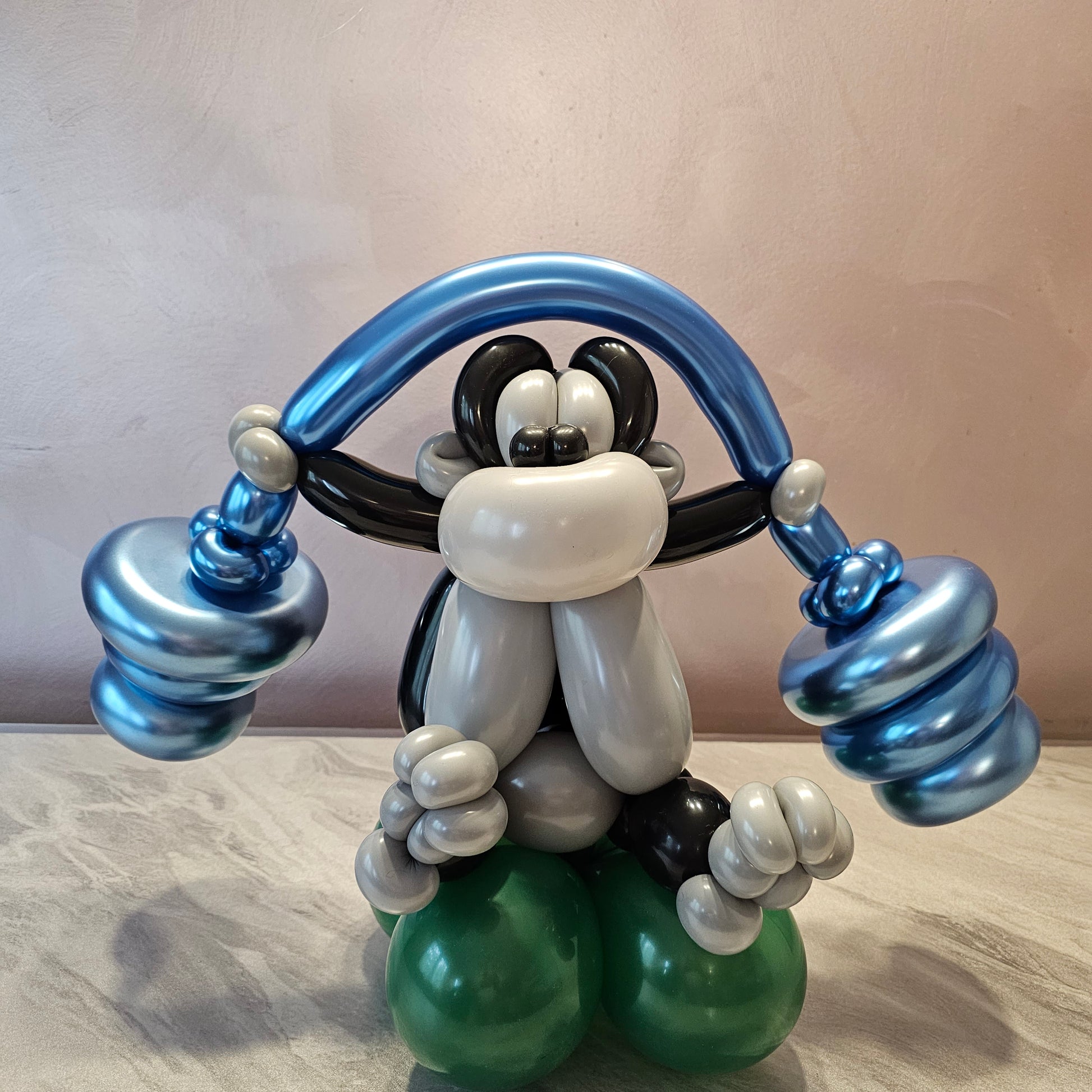 Blue Bar Custom Balloon Art Decor