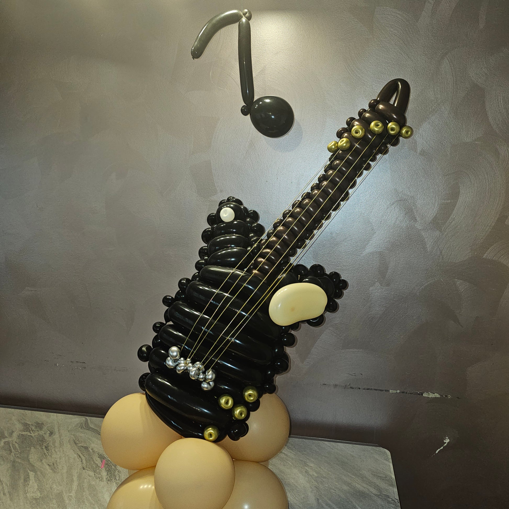 Black Guitar Custom Ballon Art Decor