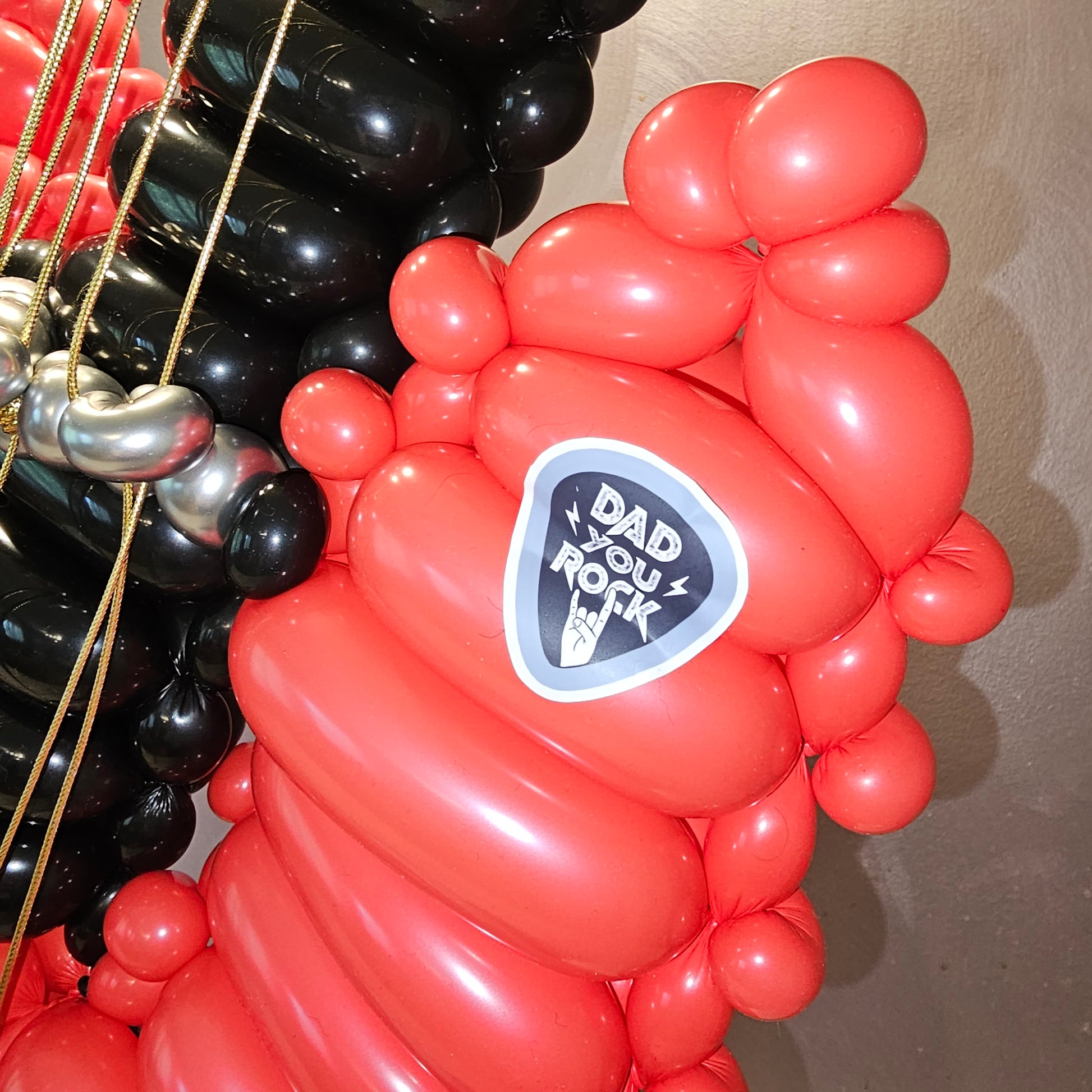 Red Guitar Custom Ballon Art Decor