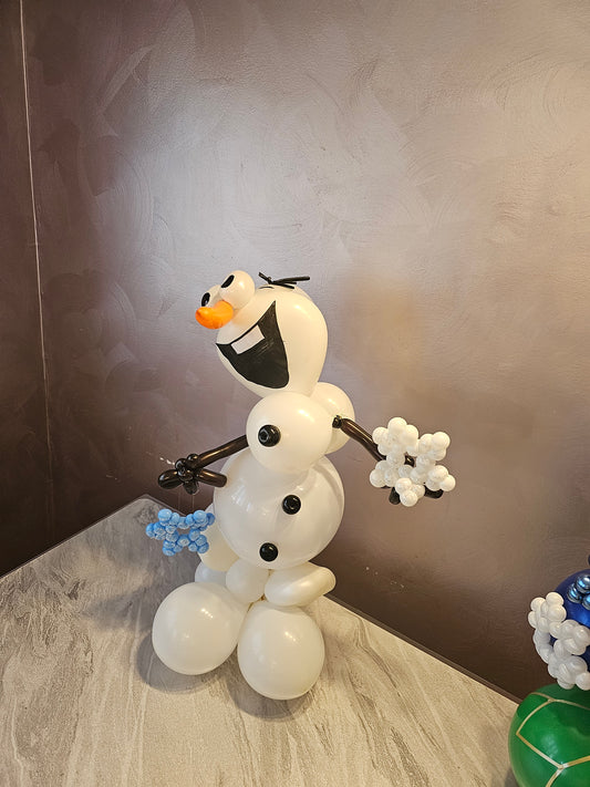 Olaf Custom Balloon Art Decor