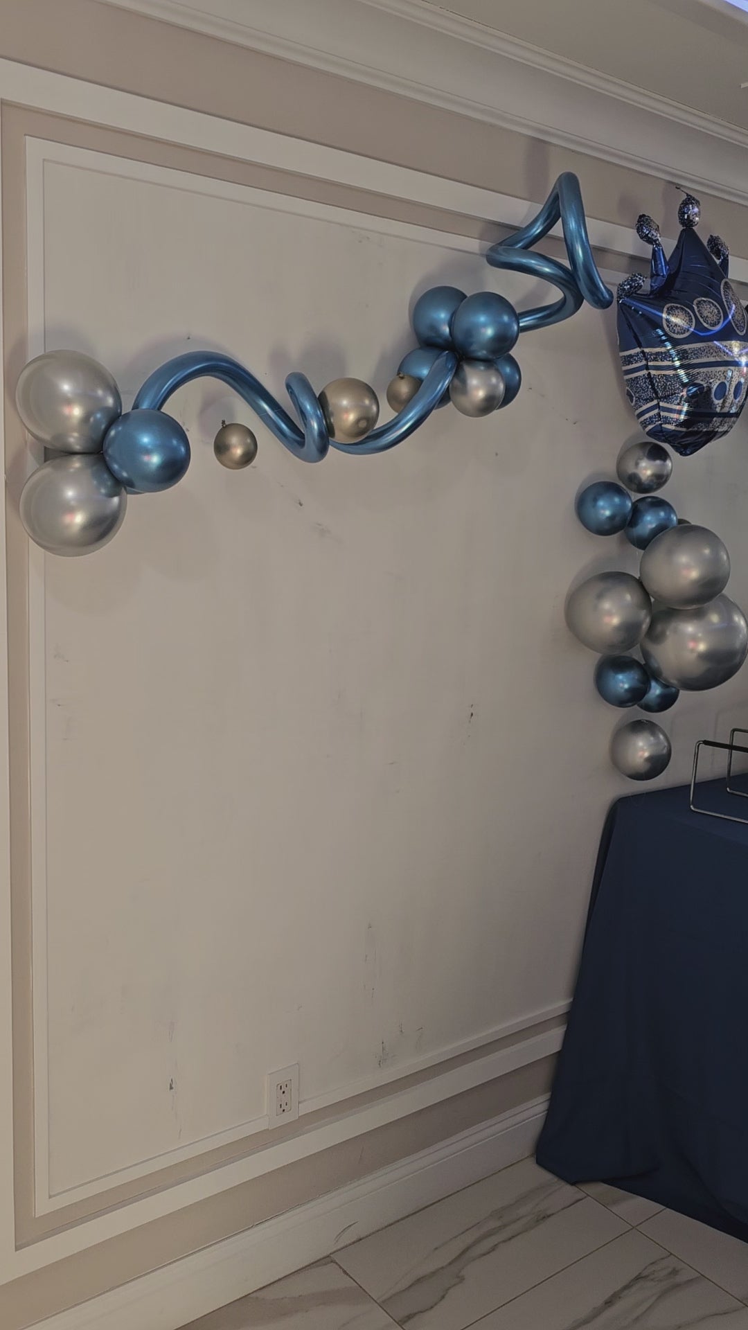 Regal Birthday Custom Ballon Decor