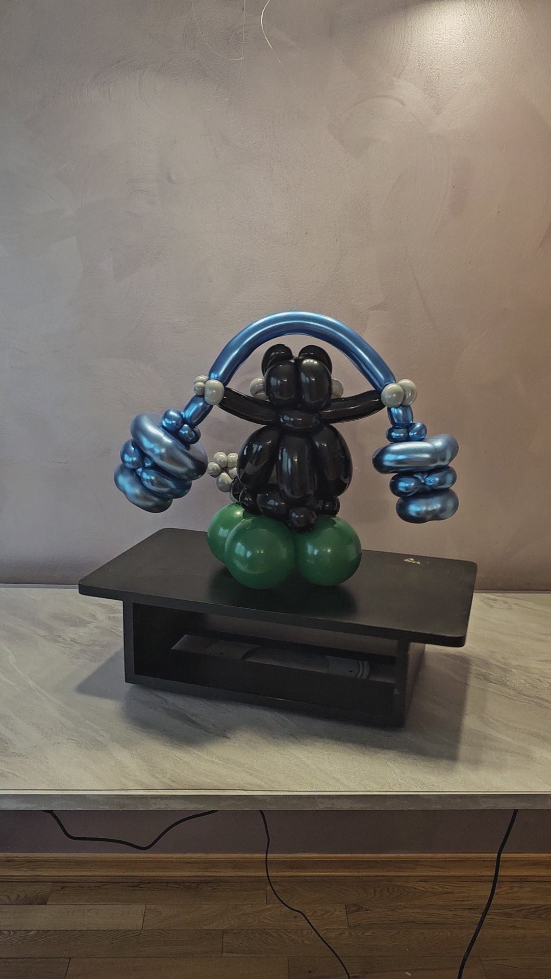 Blue Bar Custom Balloon Art Decor