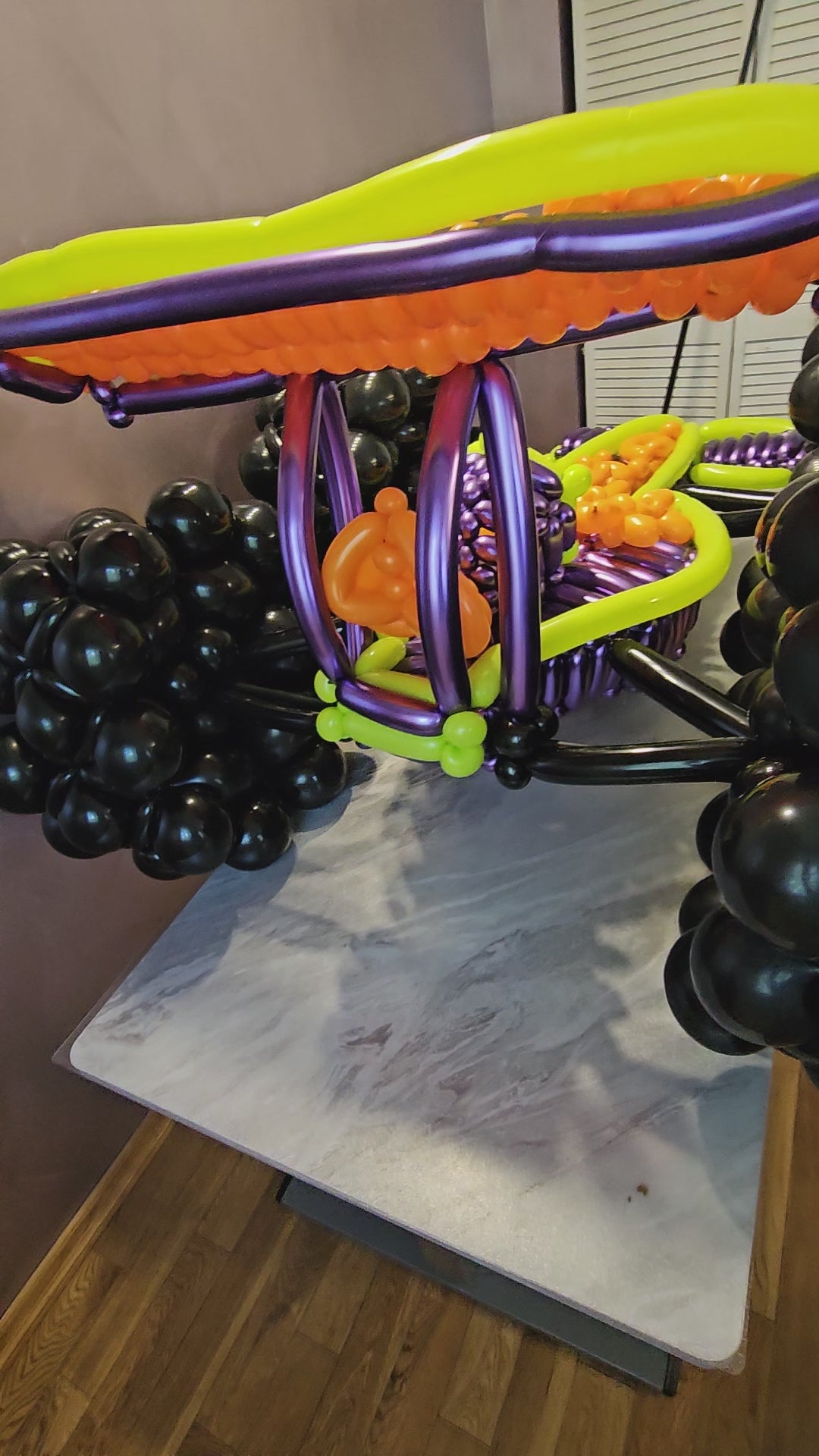 Race Car Custom Balloon Decor