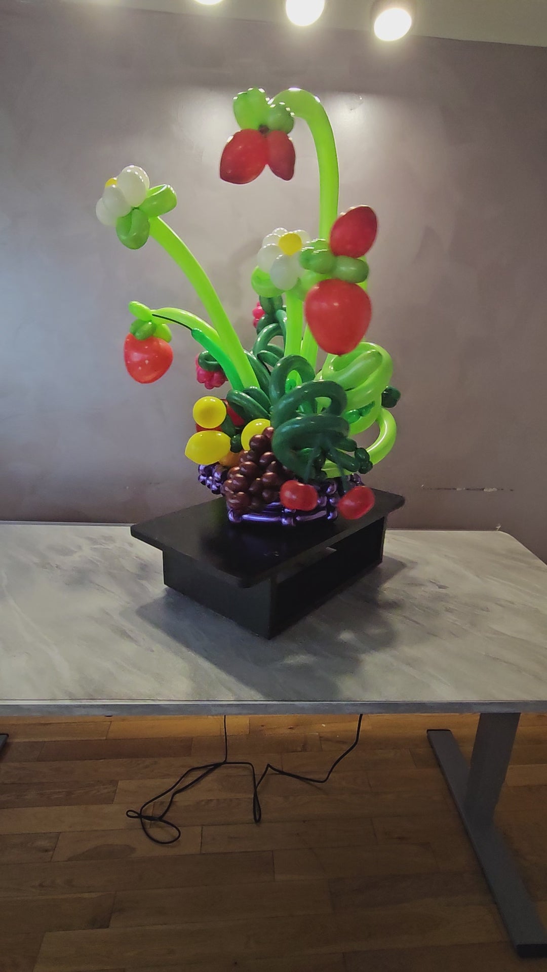 Strawberry Farm Custom Balloon Art Decor